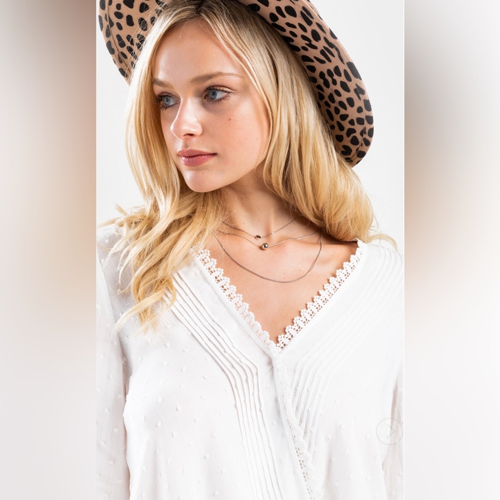 Francesca’s Wrap Top - Picture 3 of 12